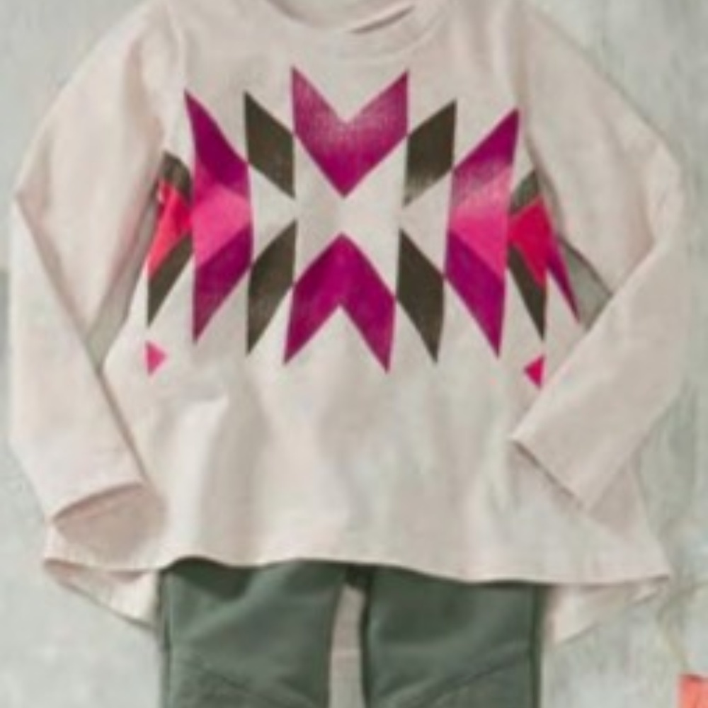 TEA outfit Size 10, Shirt AND Leggings included!